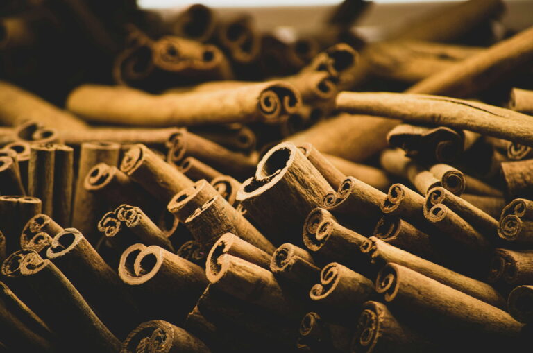 Cinnamon sticks